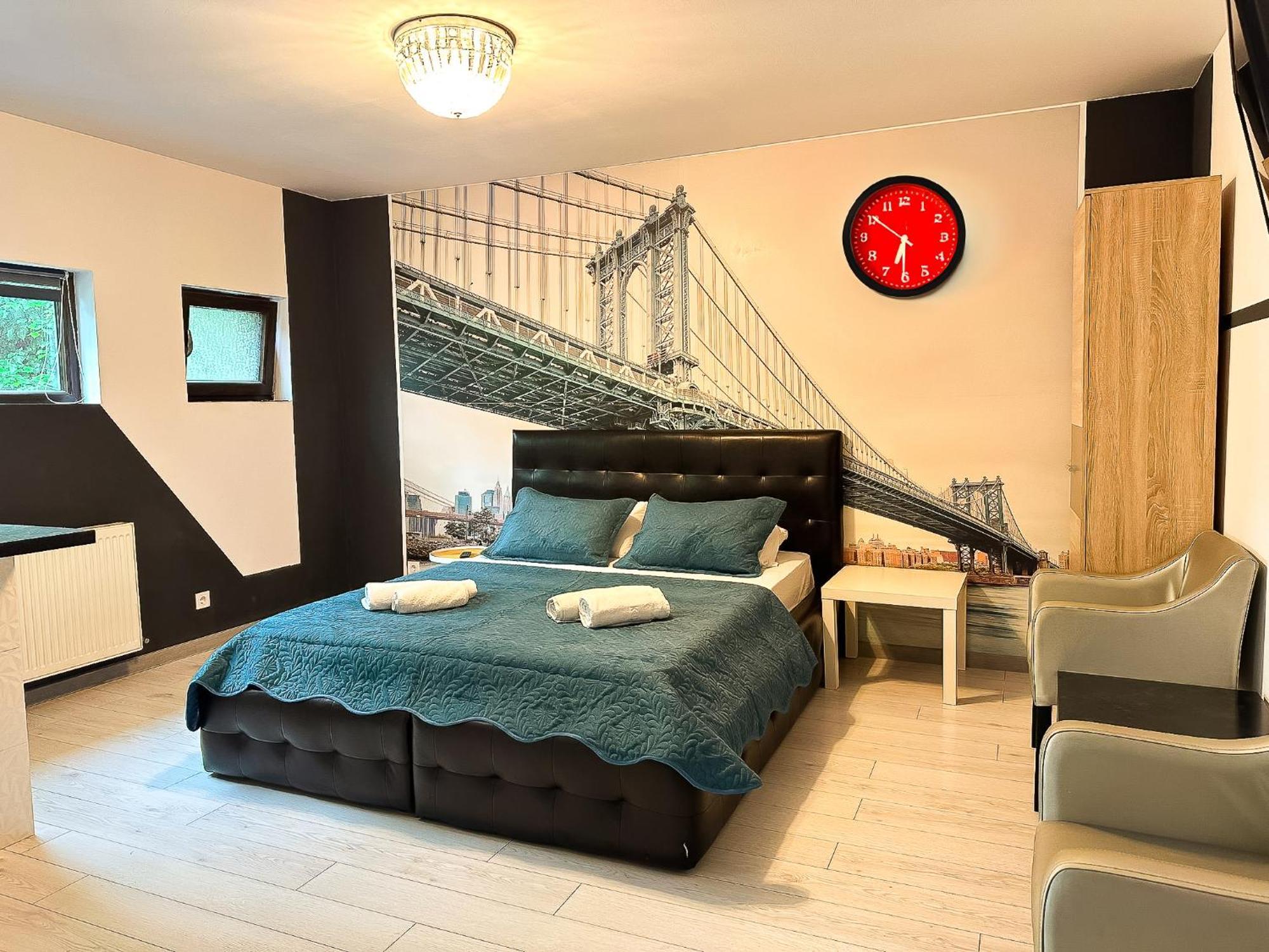 The Bridge - Central Studio With Free Parking Craiova Exterior foto